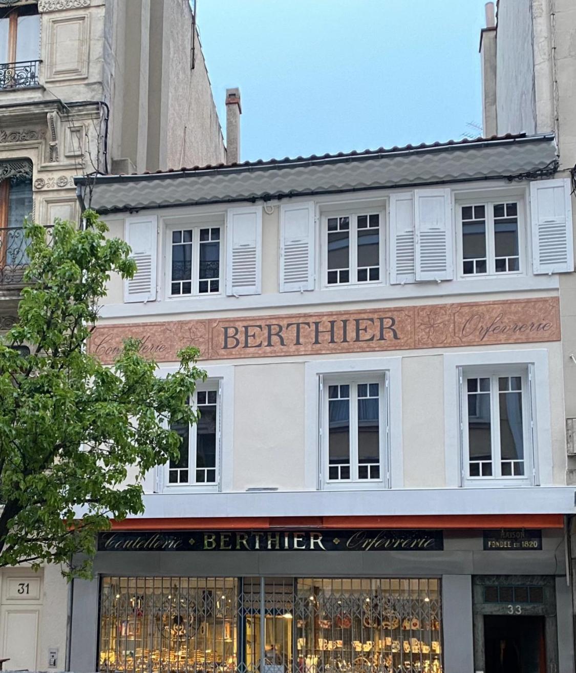 Apartmán Le « Victor Hugo » Valence Centre Exteriér fotografie